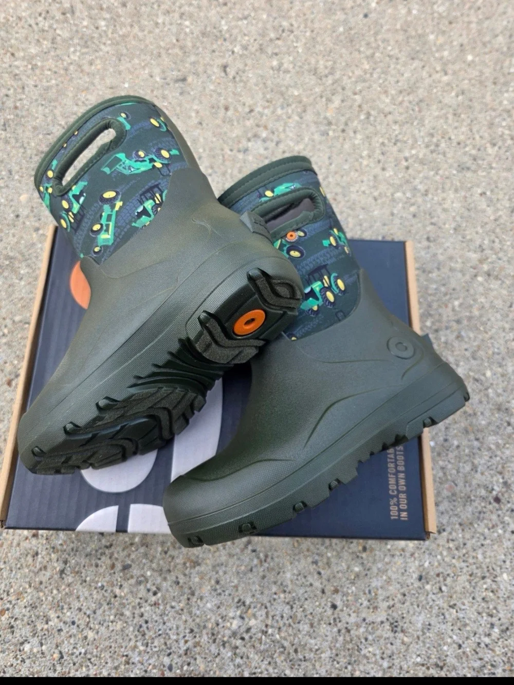 Bogs Green Waterproof Pull-On Boots Big Boys 3